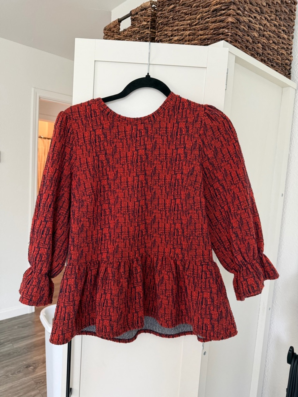 Textured Red Peplum Tunic Top with Ruffle Hem